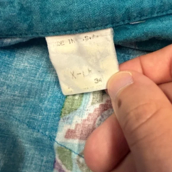 Colorful Geometric Pattern Shirt - Picture 4 of 4